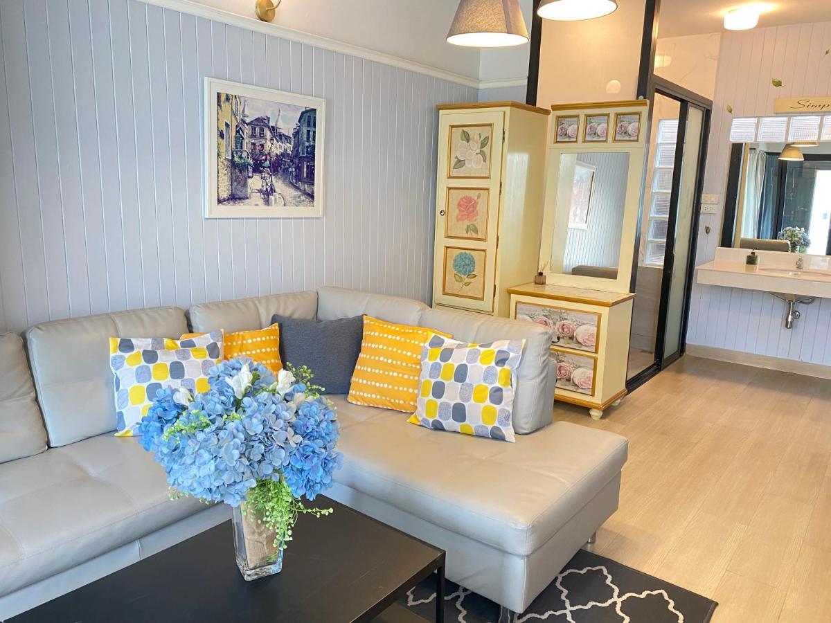 La Riva Boutique Hotel Кампаенг Пет Екстериор снимка