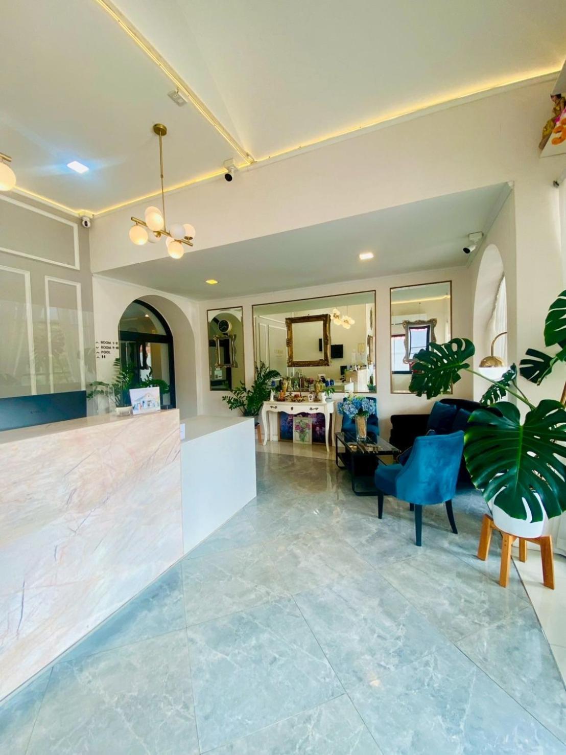 La Riva Boutique Hotel Кампаенг Пет Екстериор снимка
