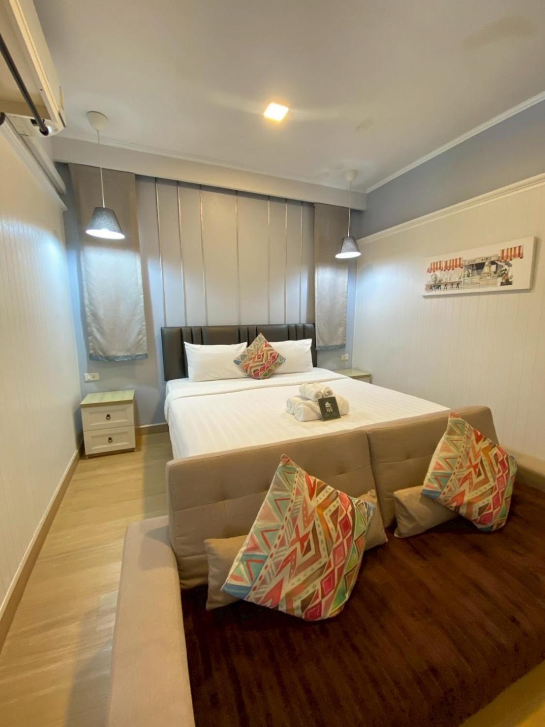 La Riva Boutique Hotel Кампаенг Пет Екстериор снимка