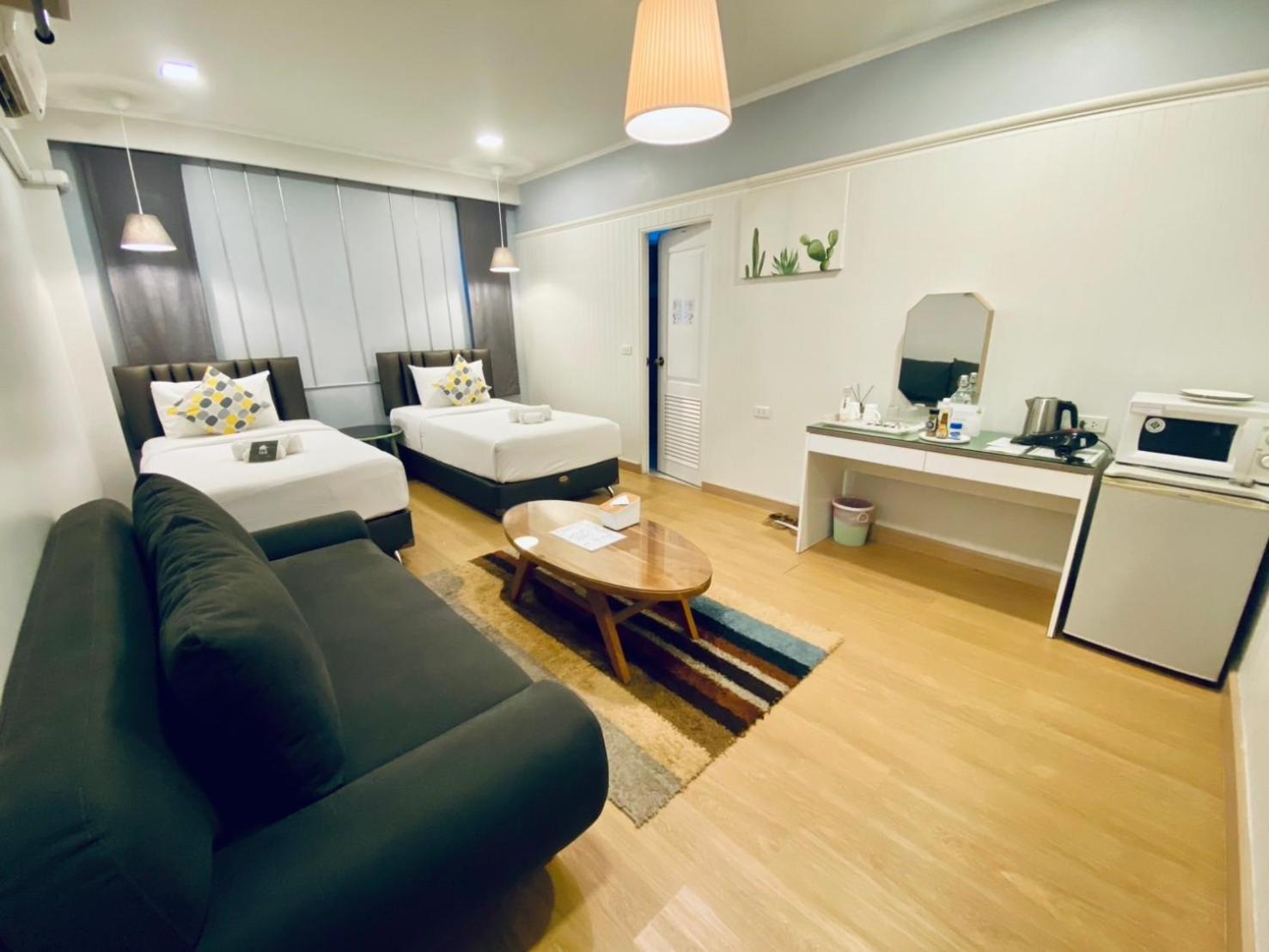 La Riva Boutique Hotel Кампаенг Пет Екстериор снимка